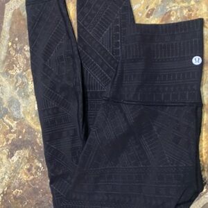 Lululemon rare limited edition pants new